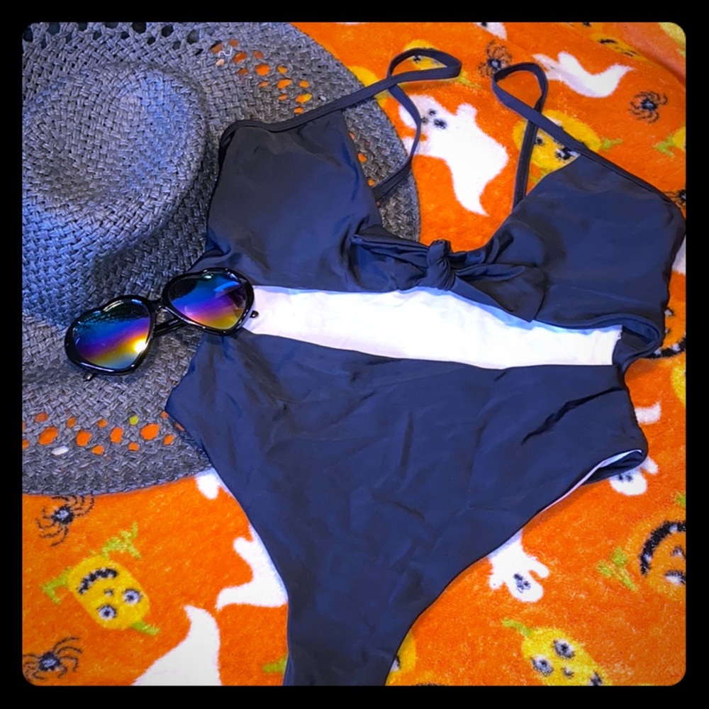 One piece swimsuit